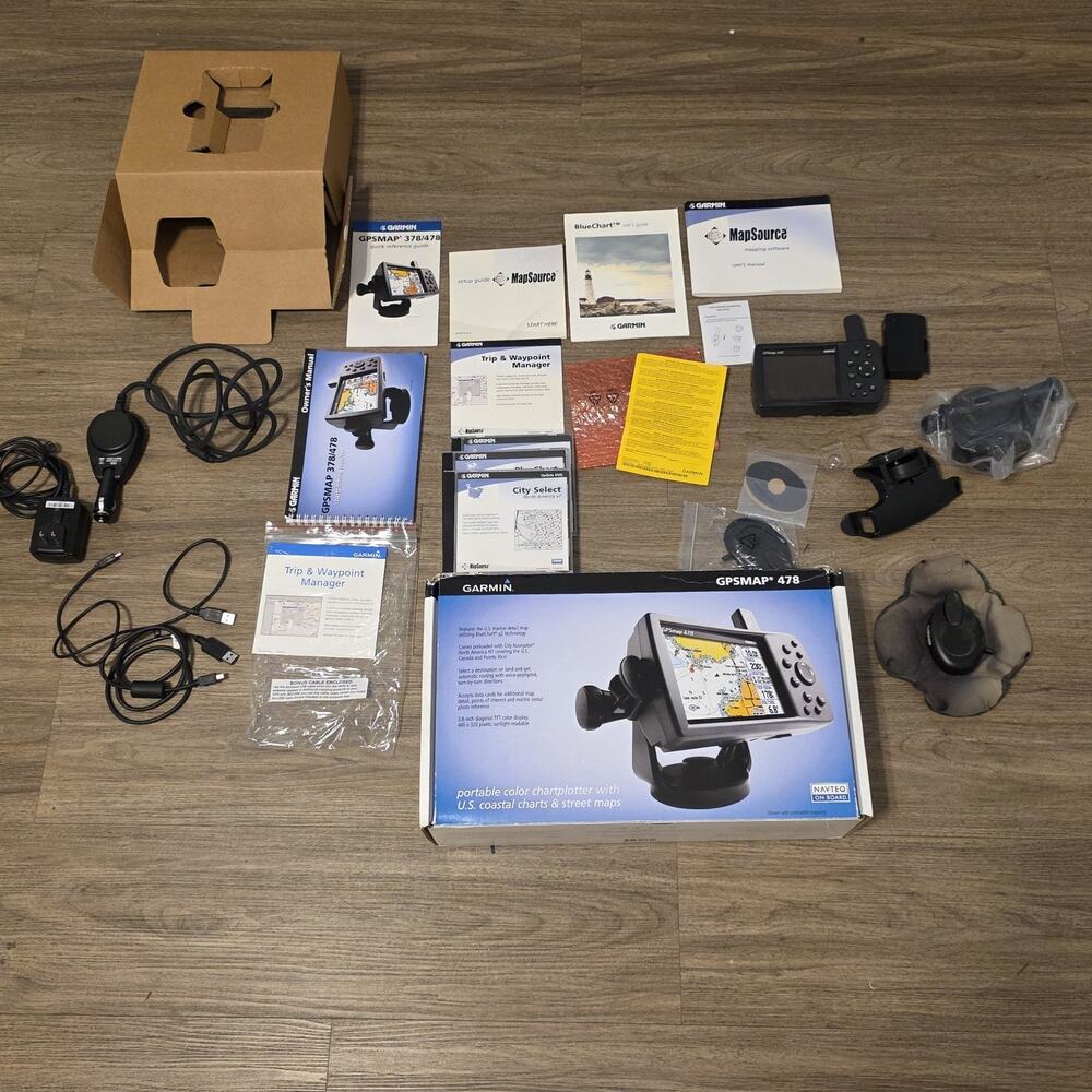 Garmin GPSMAP 478 Complete? GPS Receiver Mount Cables Manuals CDS Box READ DESCR